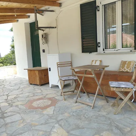 Atsoupi Casa de Férias Ratzaklíon